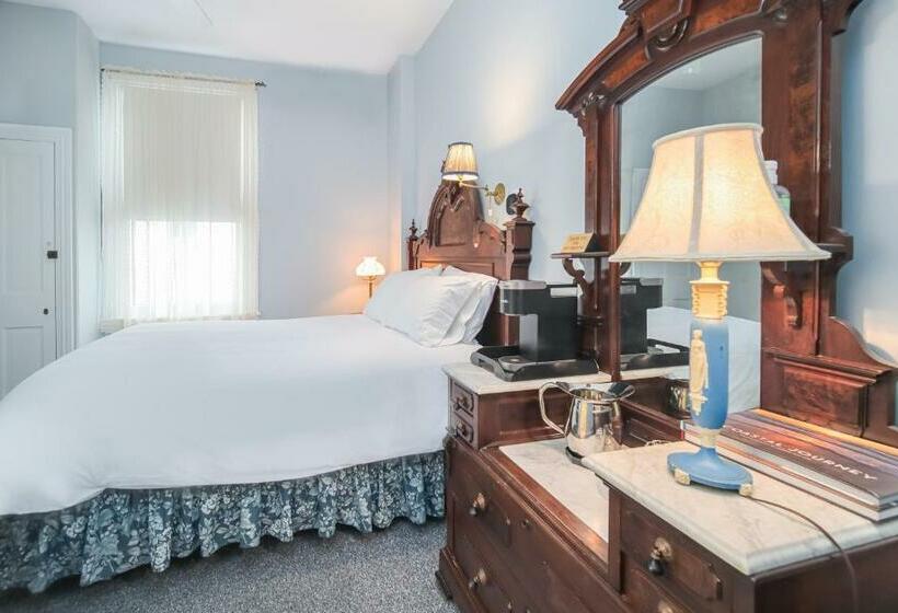 デラックスルーム, Bedford Inn