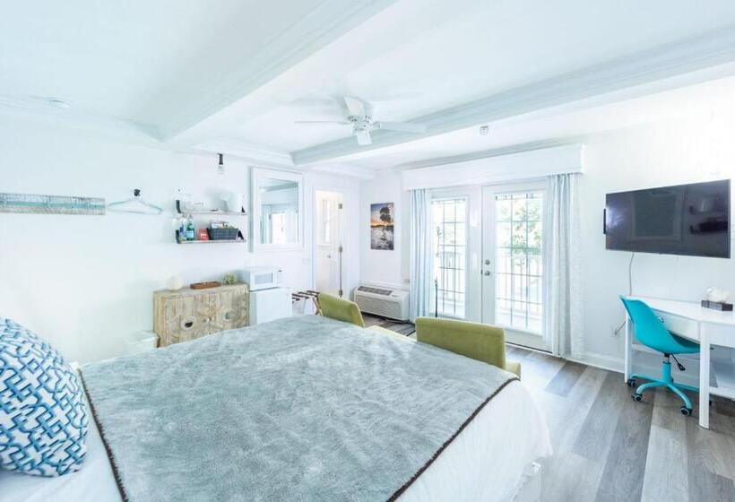 Стандартный Номер Кровать Кинг, Canalside Inn