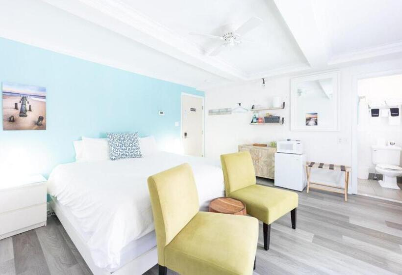 اتاق استاندارد با تخت بزرگ, Canalside Inn