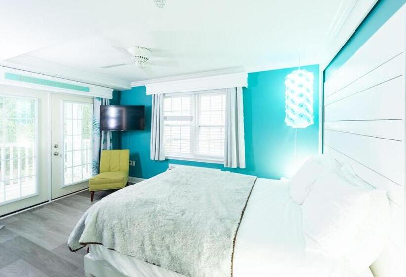 Номер Стандарт, Canalside Inn