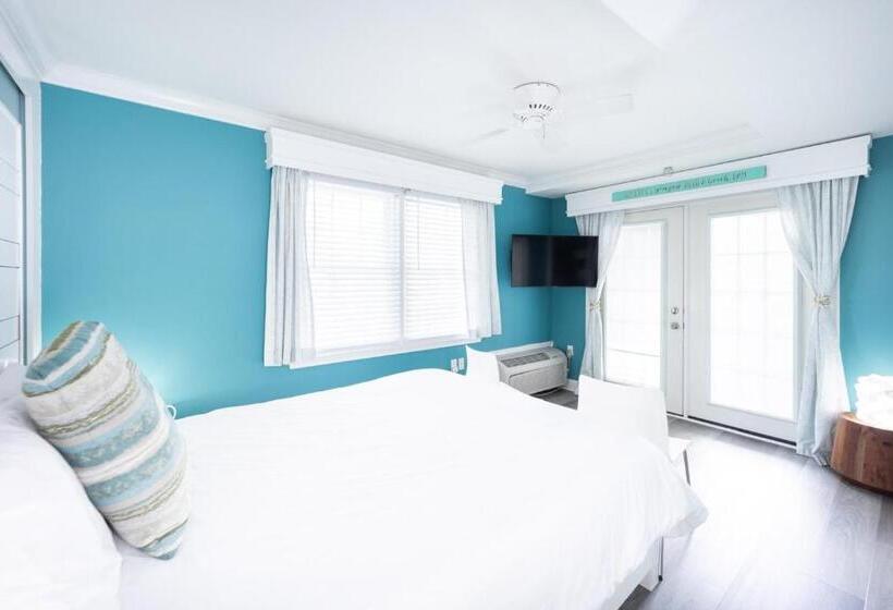 Номер Стандарт, Canalside Inn