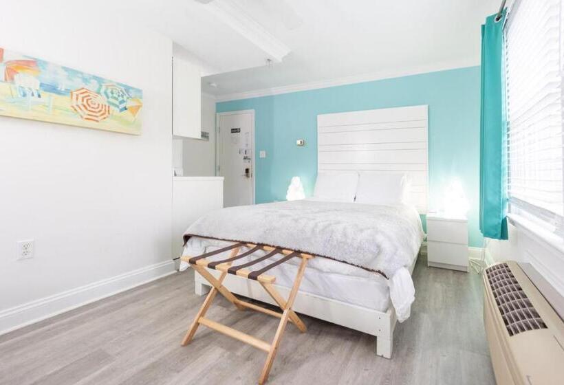 Номер Стандарт, Canalside Inn