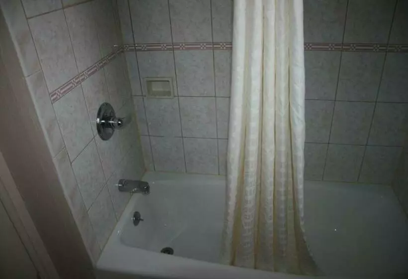Standard-huone King-vuode, Civic Center Lodge / Lake Merritt Bart