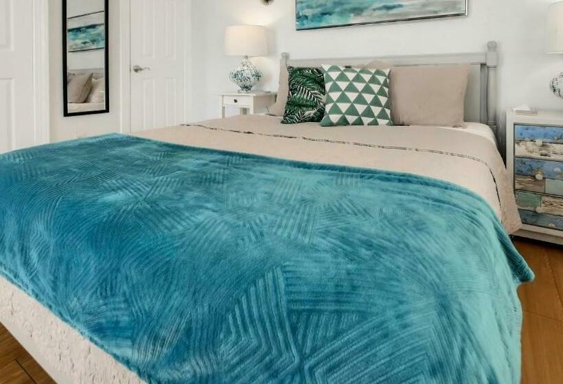Студия Стандарт Вид на Море, Coconut Inn Passagrille Beach
