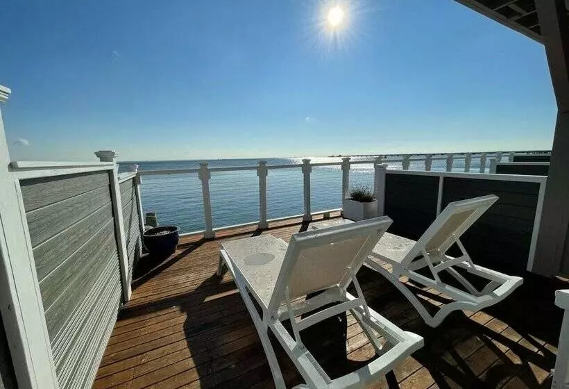 اتاق استاندارد با چشم‌انداز, Dyer's Beach House
