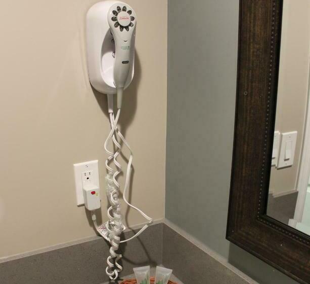 חדר סטנדרט עם מיטת קינג, Friendly Hills Inn