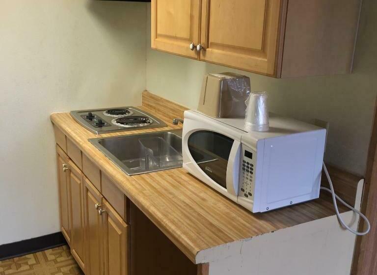 침실 2개 스위트, Macthrift Motor Inn