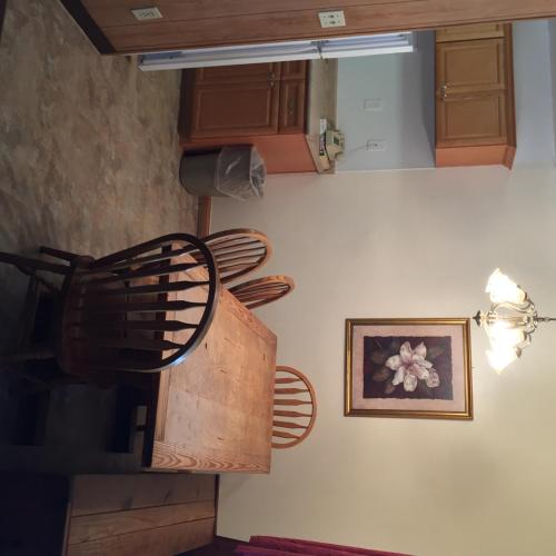 침실 2개 스위트, Macthrift Motor Inn