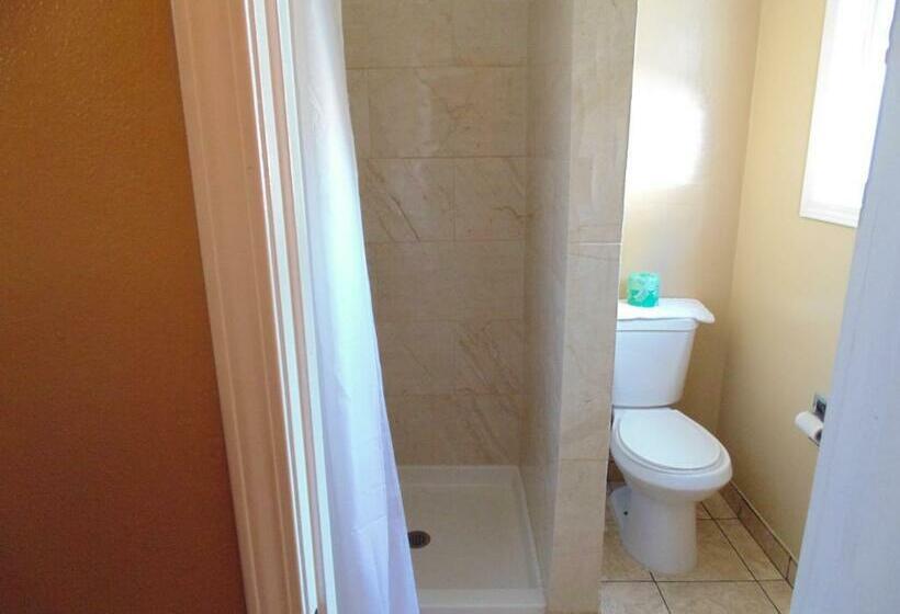 2ダブルベッドのスタンダードルーム, Marina Inn Berkeley