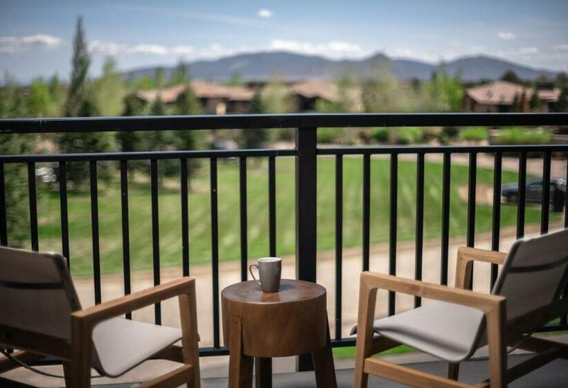 标准间, Juniper Preserve