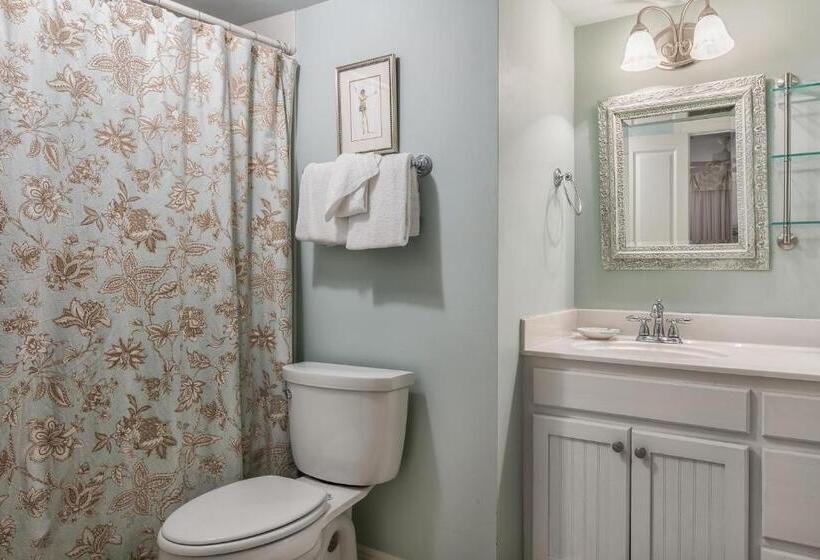 3ベッドルームアパートメント, Romar Beach