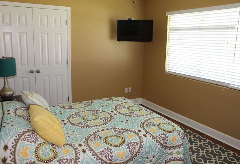 جناح غرفتين نوم, The Conch House Marina Resort