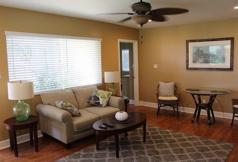 جناح غرفتين نوم, The Conch House Marina Resort