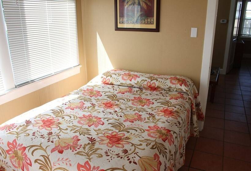 جناح غرفتين نوم, The Conch House Marina Resort