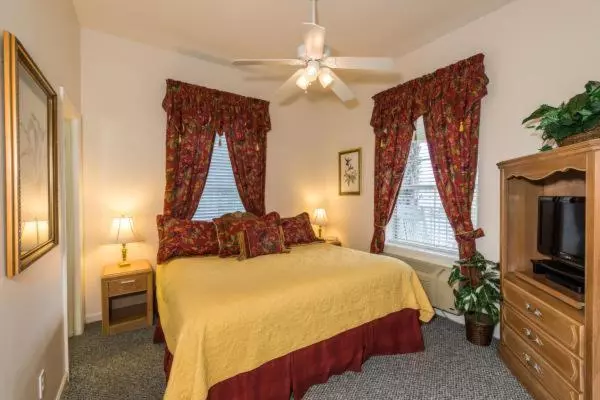 سوییت, The Cozy Inn