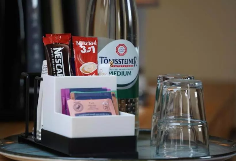 スーペリアの４人部屋, K357   Hotel & Restaurant Zur Post In Otterndorf Bei Cuxhaven