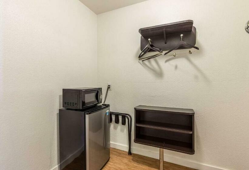 غرفة قياسية سرير كينج, Motel 6 San Rafael