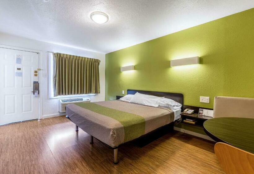 Стандартный Номер Кровать Кинг, Motel 6 San Rafael