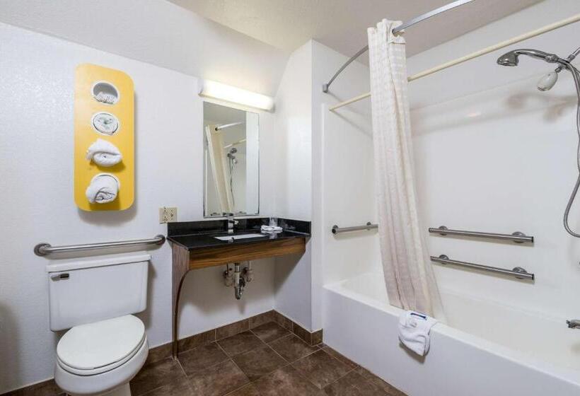 Стандартный Номер Кровать Кинг, Motel 6waterloo, Ia
