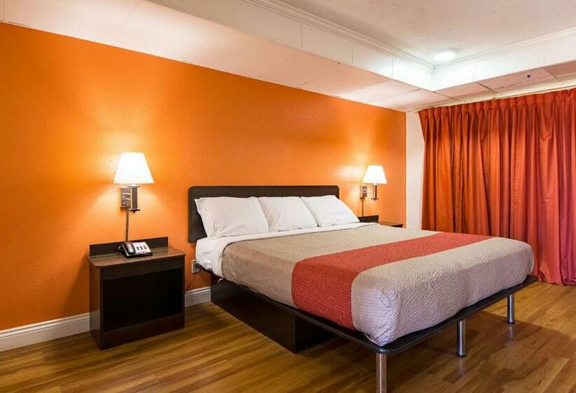 غرفة قياسية سرير كينج, Motel 6 Opelousas, La