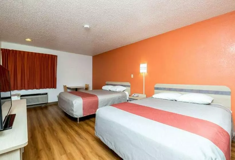スタンダードルーム, Motel 6waterloo, Ia