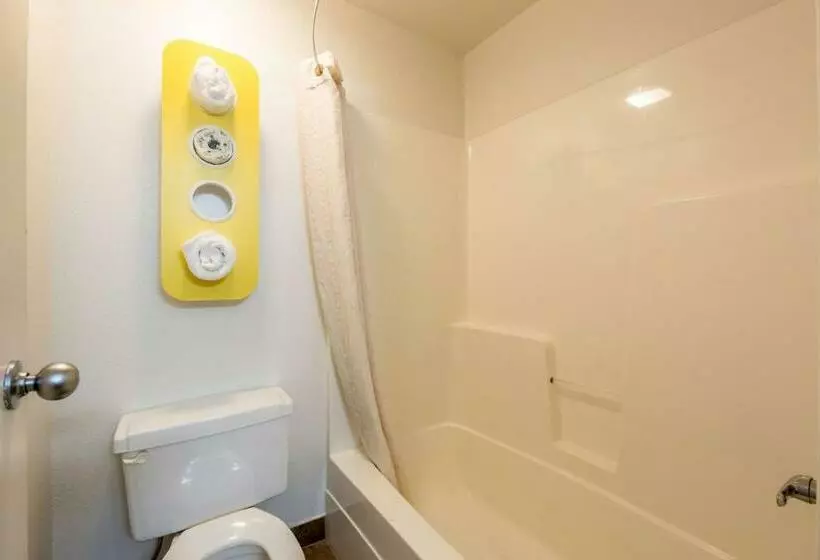スタンダードルーム, Motel 6waterloo, Ia