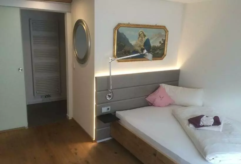 اتاق استاندارد یک نفره, Zum Hirschen   Hotel & Gasthaus Beim Stöckeler