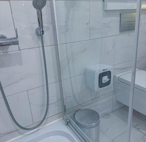 آپارتمان 1 خوابه با چشم‌انداز دریا, Batumivip