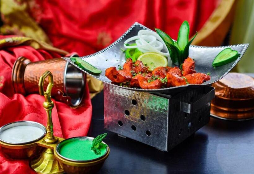 Номер Economy, Plan With Laxmi Nagar Metro