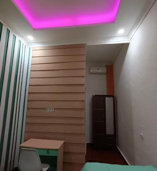 Номер Стандарт, Oyo Life 93158 Kost Asaka