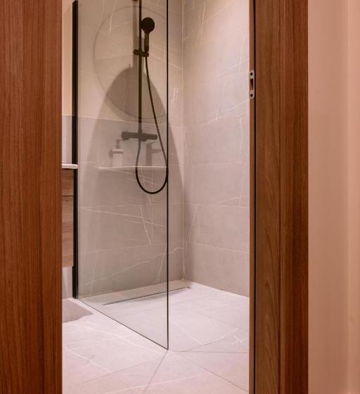 شقة غرفة واحدة, La Boheme Corbeanca   Partener Therme