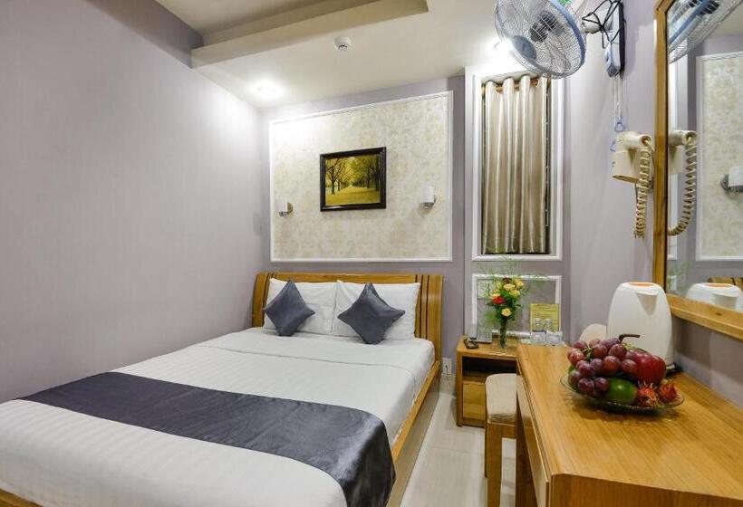 اتاق سوپریور, Lucky Star Hotel   Bui Vien Walking Street