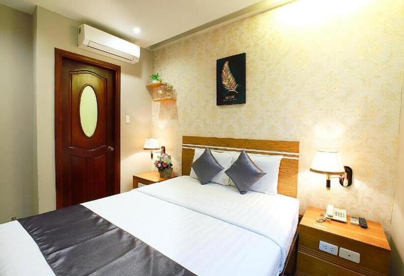 اتاق سوپریور, Lucky Star Hotel   Bui Vien Walking Street
