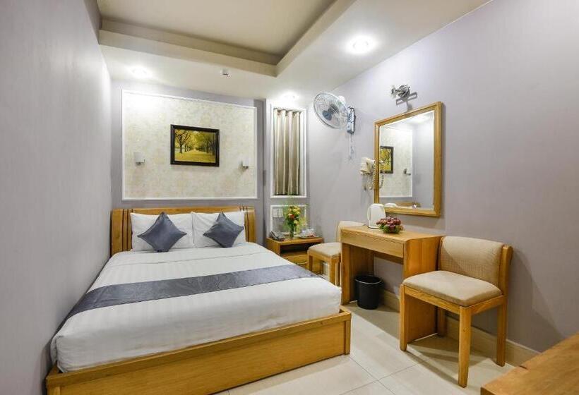 اتاق سوپریور, Lucky Star Hotel   Bui Vien Walking Street