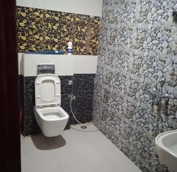 اتاق استاندارد با بالکن, Ashish Villa