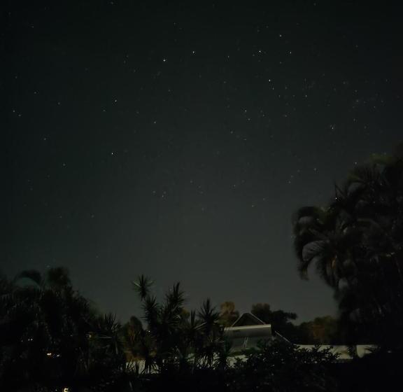 اتاق خانوادگی با چشمانداز کوه, Maison De Charme, En Plaine Poésie Chez L Habitant