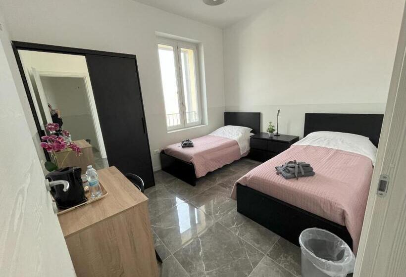 اتاق استاندارد با سرویس بهداشتی مشترک, Welcome Milano Guest House