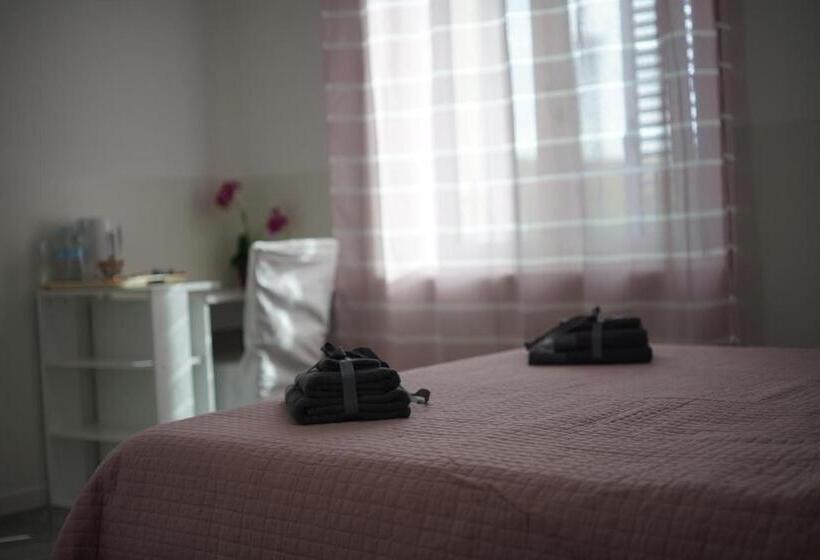 اتاق استاندارد, Welcome Milano Guest House