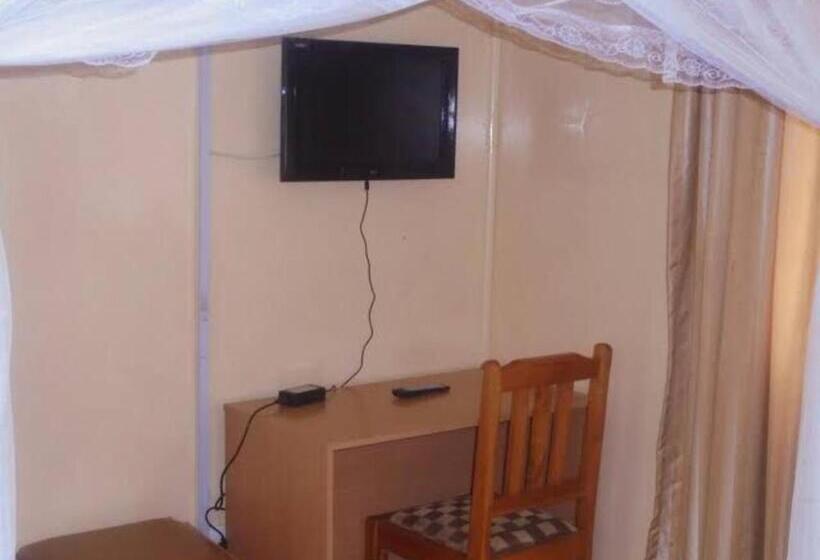 اتاق استاندارد, Royale Karen