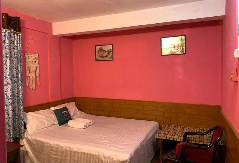 Chambre Triple Standard, Solo Stays   Backpacker Hostel