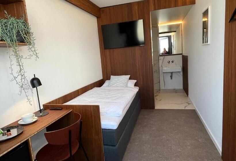 标准单人间, Tin Inn L Hückelhoven Einfach Gut   Das Hotel Aus Hochwertig Ausgebauten überseecontainern