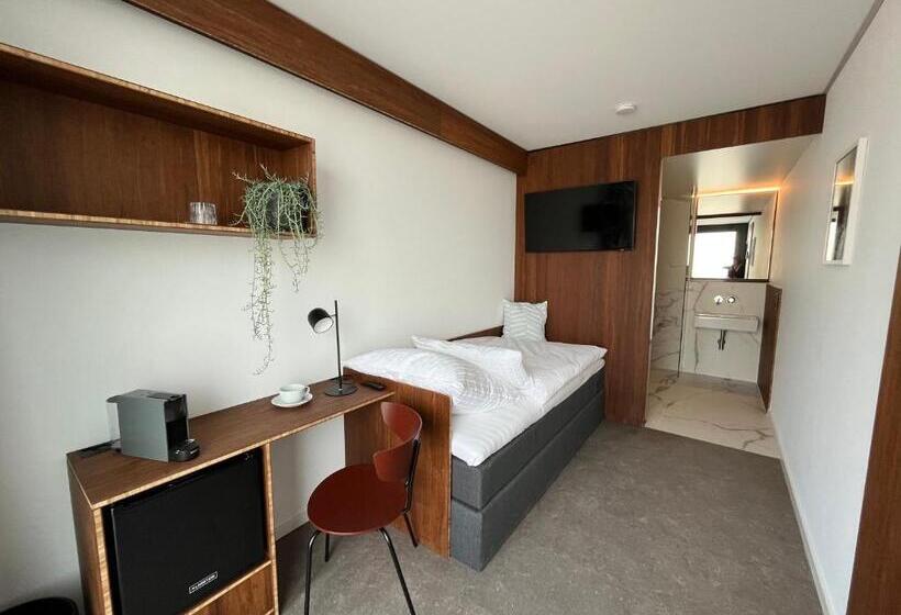 Номер Стандарт Индивидуальный, Tin Inn L Hückelhoven Einfach Gut Das Hotel Aus Hochwertig Ausgebauten überseecontainern