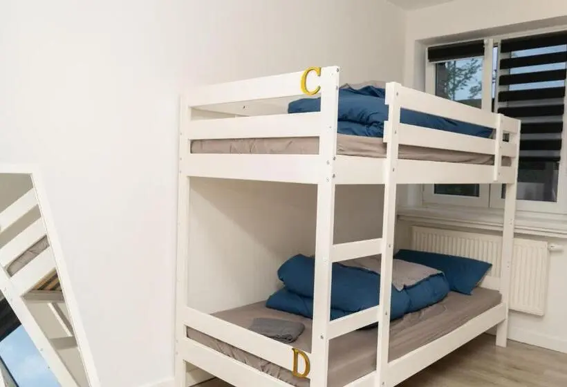 اتاق استاندارد چهار تخته, Downtown Apartments