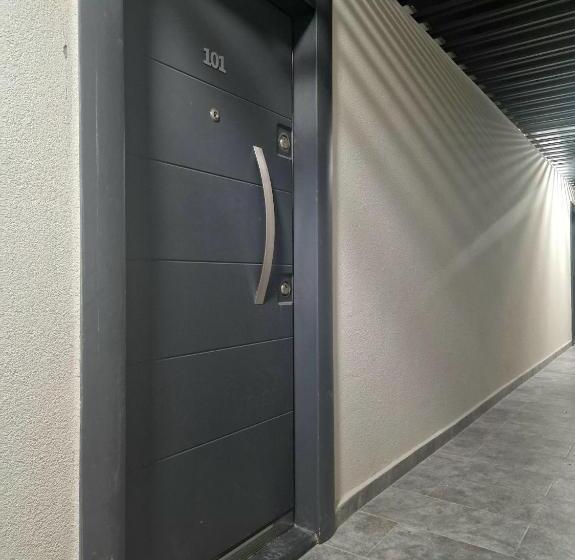 Апартаменты 2 Спальни, Aparthotel Gloris