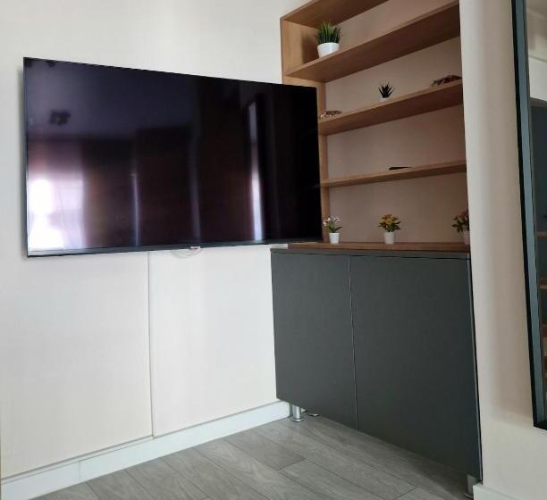آپارتمان 2 خوابه, Aparthotel Gloris