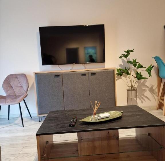 آپارتمان 1 خوابه, Aparthotel Gloris