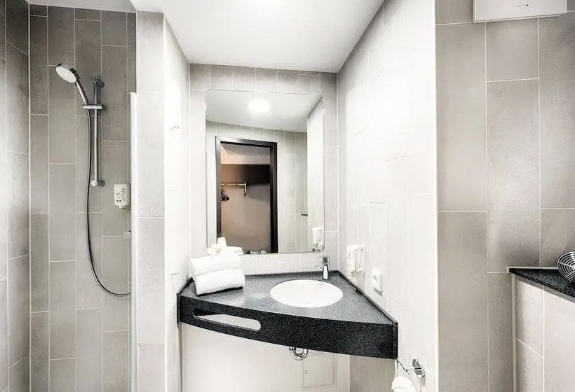 Standard-huone, B&b Hotel Erfurt City West