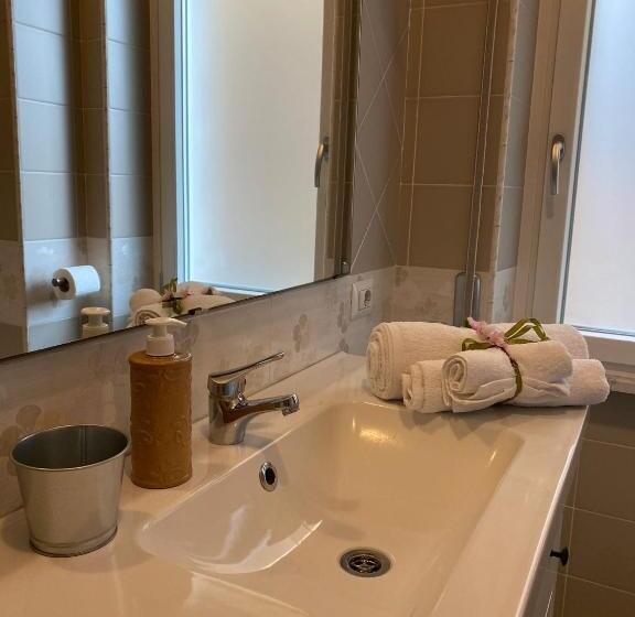 اتاق استاندارد با بالکن, B&b Il Palcoscenico