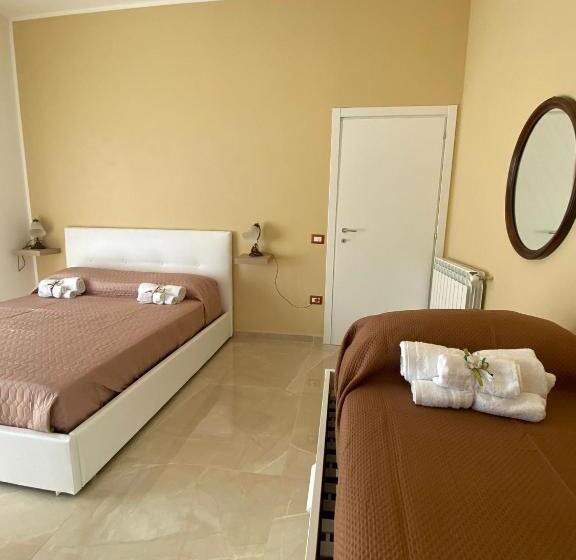 اتاق استاندارد با بالکن, B&b Il Palcoscenico