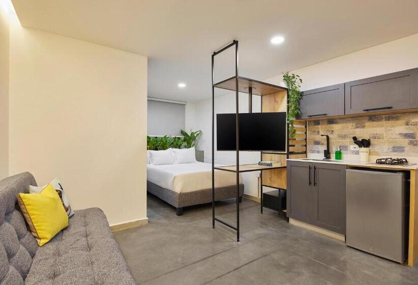 수피리어 스위트, Altio